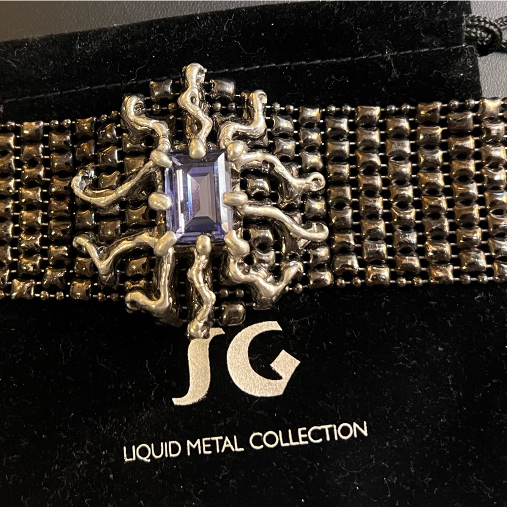 Sergio Gutierrez Medusa bracelet with Tanzanite stone size 7 great condition